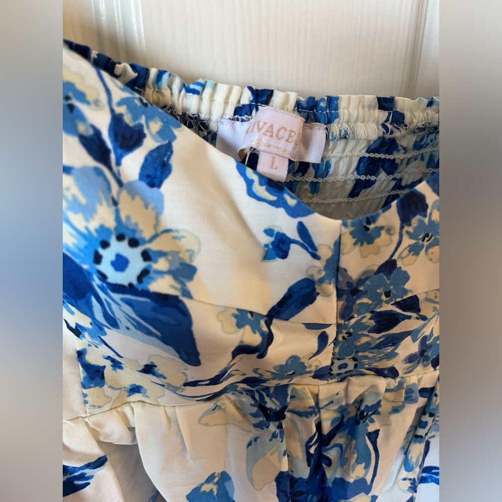 *BRAND NEW* VICI Floral Blue and White Dress Size Large - Picture 6 of 9